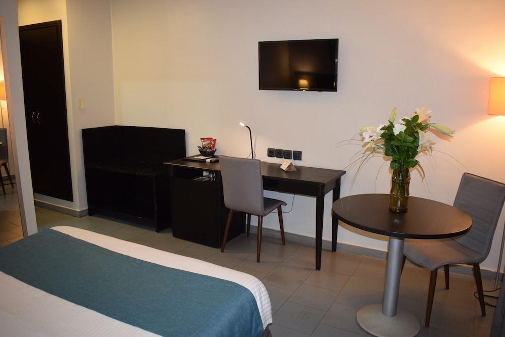 Hotel & Restaurant Farid Dakar Buitenkant foto